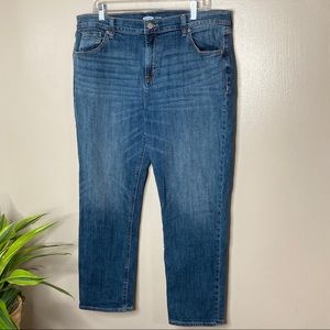 Old Navy Boyfriend Medium Wash Distressed Jeans